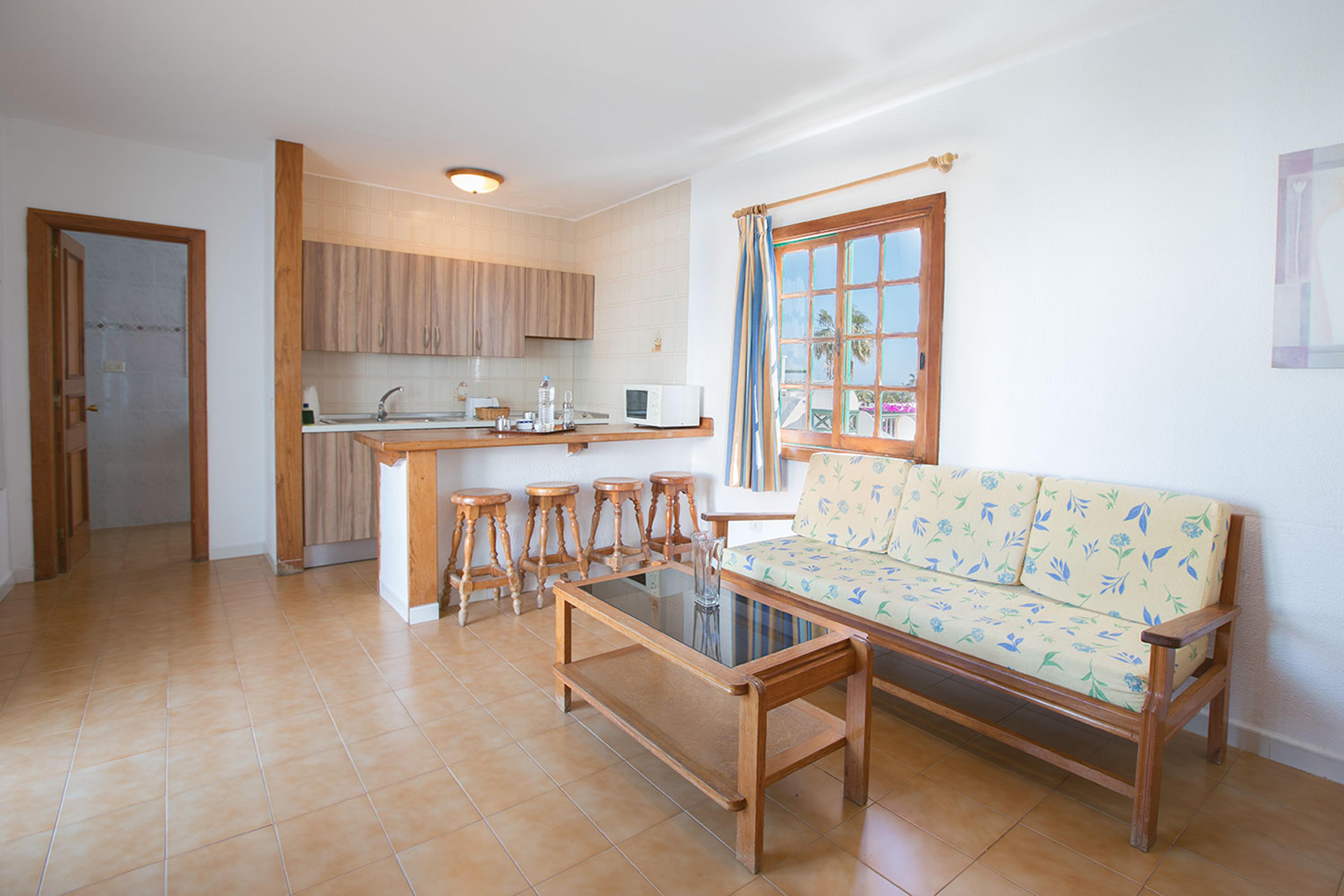 Apartamentos Celeste Costa Teguise Bagian luar foto