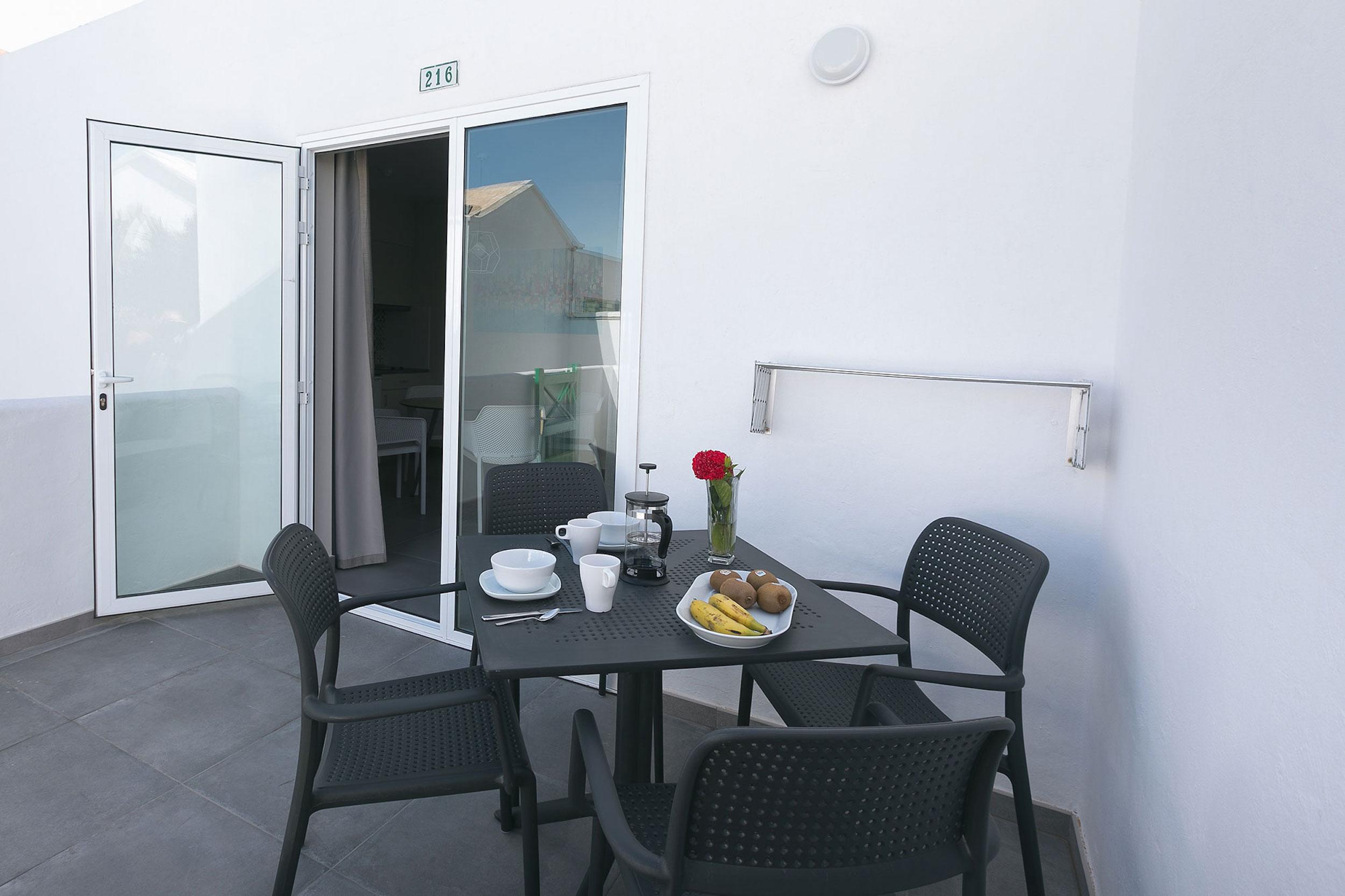 Apartamentos Celeste Costa Teguise Bagian luar foto