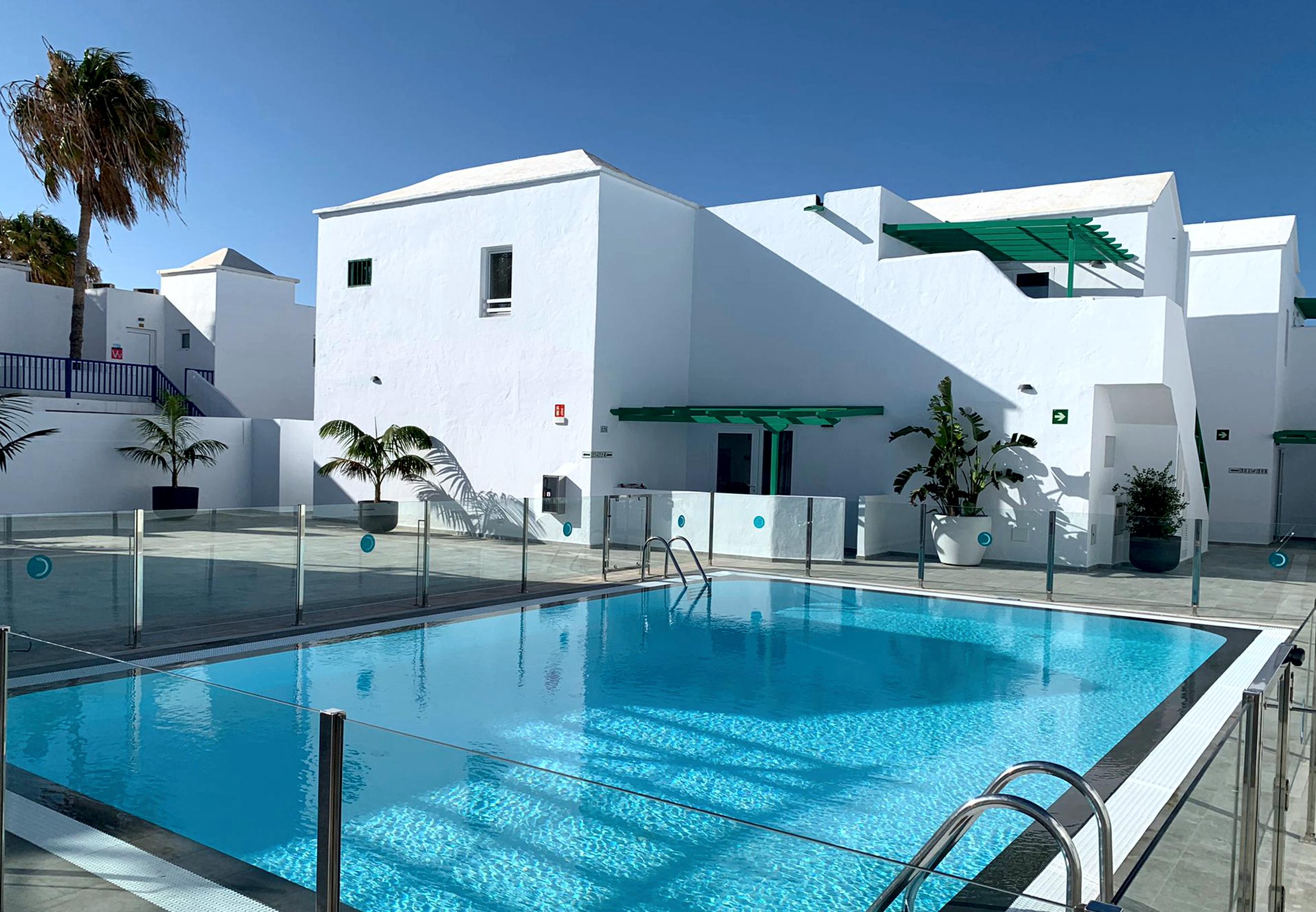 Apartamentos Celeste Costa Teguise Bagian luar foto