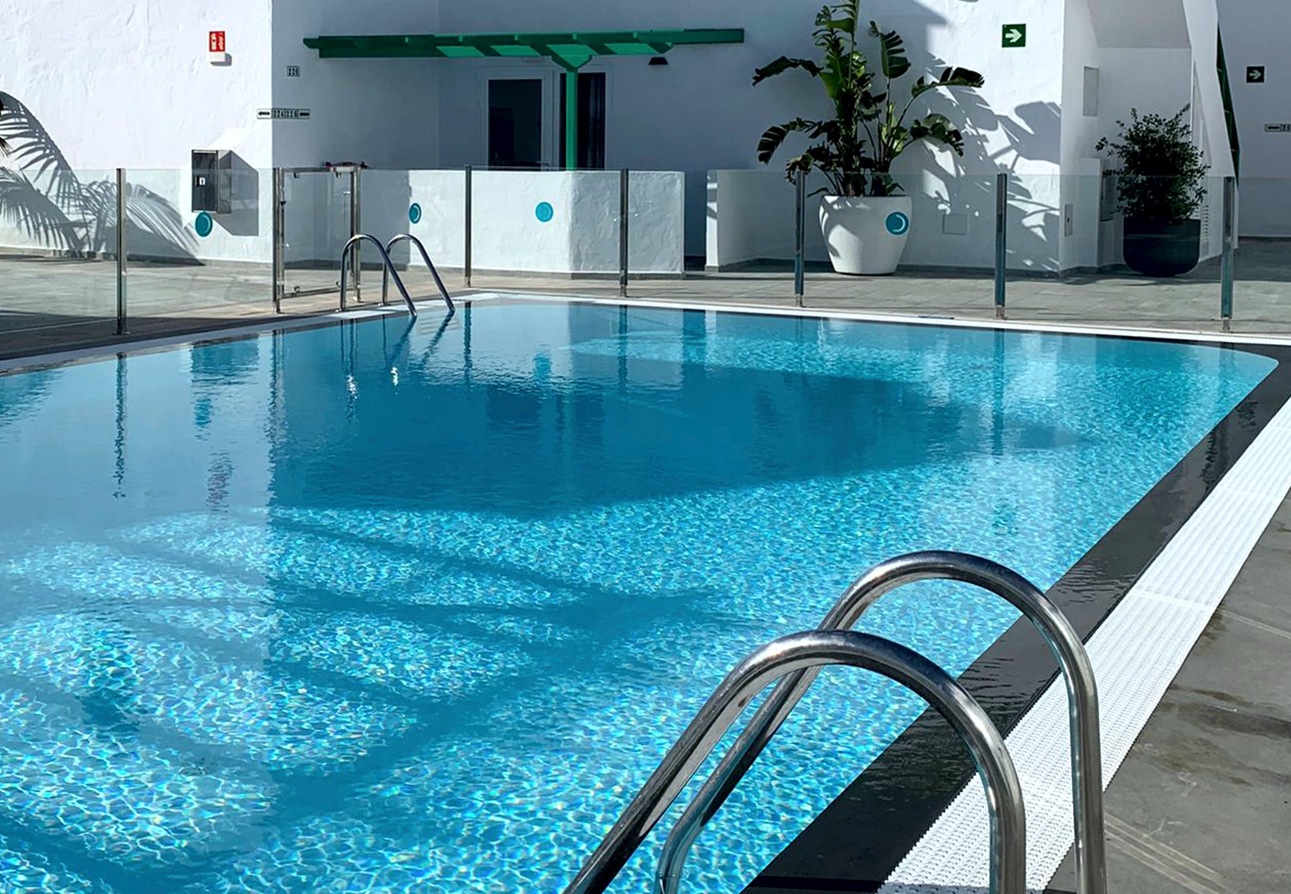 Apartamentos Celeste Costa Teguise Bagian luar foto